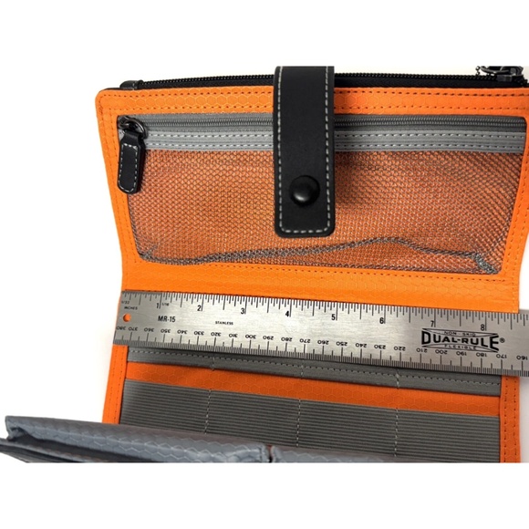 NWT Harley Davidson Black Zippered Oversized Trifold Wallet - Picture 8 of 8